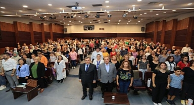 Konak’ta “Güçlü kadın, güçlü anne, güçlü çocuk” konuşuldu