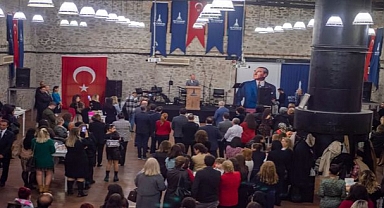 Başkan Soyer öğretmenlerle buluştu