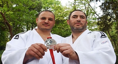 İzmir’in milli sporcuları Paris yolunda