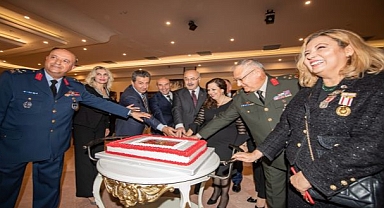 KKTC'nin 39. kuruluş yıl dönümü kutlandı