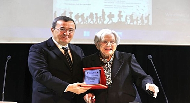 Konak’ta Göç Sempozyumu düzenlendi