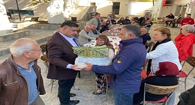 Özkan, mahalle ziyaretlerine devam ediyor