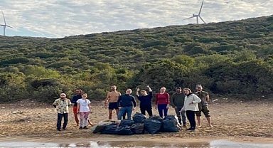 Rus aktivistlerden Seferihisar’da örnek çevre hareketi