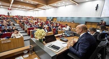 İzmir Büyükşehir Belediye Meclisi toplantısı
