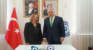 EÜ’nün paydaşı olduğu uluslararası proje ile deniz kirliliğine yönelik stratejiler geliştirilecek 