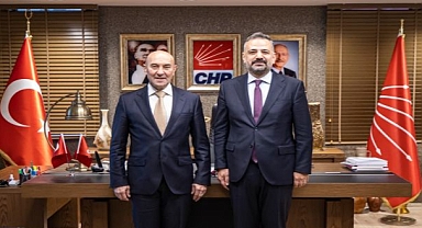 CHP İzmir İl Başkanlığı’nı ziyaret