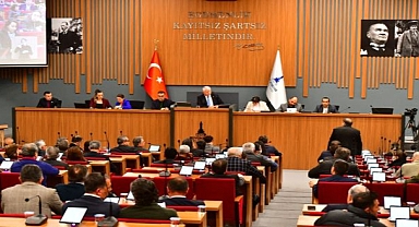 Deprem bölgesindeki çiftçilere yem desteği