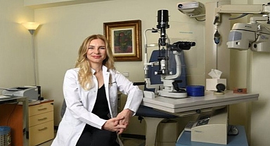 Uzun Süre Ekrana Bakmak Göz Hastalıklarını Artırıyor