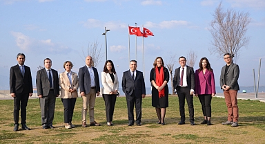Ekonomi muhabirleri sandığa gidiyor!