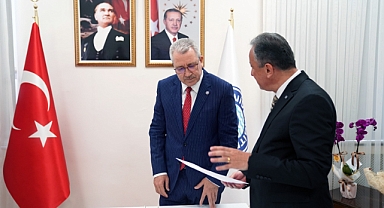EÜ’nün örnek dijital uygulamasına tescil belgesi