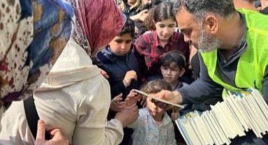 İzmir Büyükşehir Belediyesi 23 Nisan’ı çocuk şenlikleriyle kutluyor