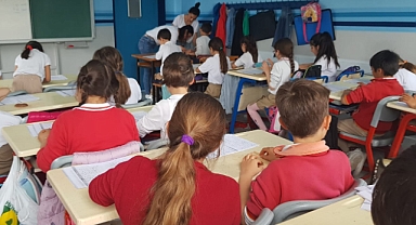 “Çivi Yazısı” ile hem eğleniyor hem öğreniyor