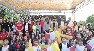 “İzmir’in 50 yıllık özlemini bugün gerçekleştiriyoruz”