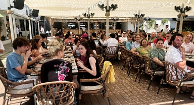 Dokuz Eylül Rotary değişim öğrencileri ile buluştu