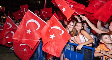 İzmir’de 30 Ağustos coşkuyla kutlanacak