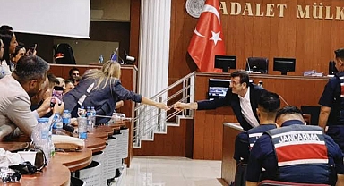 Ekrem İmamoğlu'nun sahte diploma davasında ilk duruşma yapıldı: 