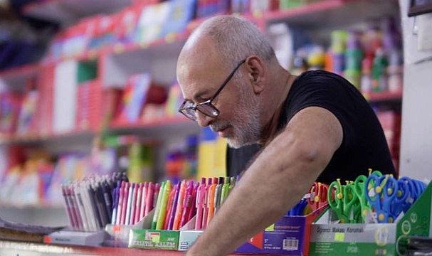 Öğrencilere 48 milyonluk kırtasiye desteği