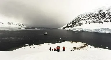 Antarktika'nın Altında 34 Milyon Yıllık Antik Kara Parçası Keşfedildi