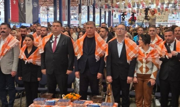 25. Mandalina Şenliği üreticinin yüzünü güldürdü