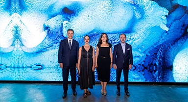 İzmir’e iz bıraktılar