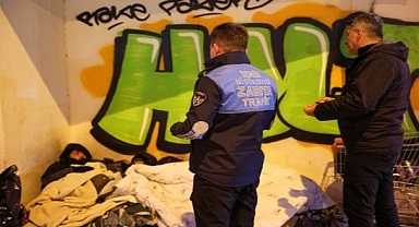 Hava soğuk ama kimse yalnız değil