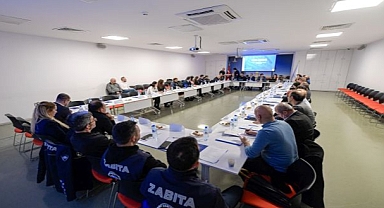  İzmir esnafı için ortak akıl masası