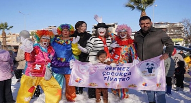 Ürkmez’de yarıyıl tatiline kar sürprizi