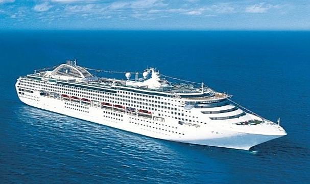 İzmir'de Kruvaziyer Yoğunluğu Arttı