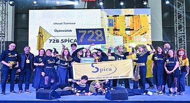 Türkiye'nin bilim kahramanları Fuar İzmir'de yarıştı