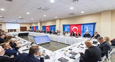 İzmir ortak aklı harekete geçiren konsey ve kurullarıyla kalkınacak