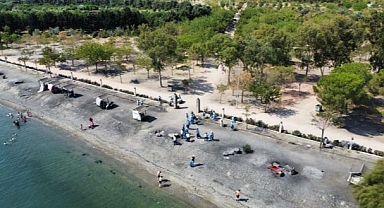 İzmir’de ortak yaşam alanlarında örnek dayanışma